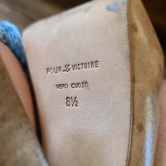 POUR LA VICTOIRE PLATFORM PEEPTOE CHUNKY HEELS - Picture 9 of 9